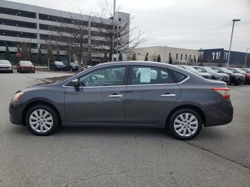 Used 2015 Nissan Sentra SV image 9