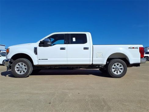 Used 2022 Ford F250 XLT w/ XLT Value Package image 4