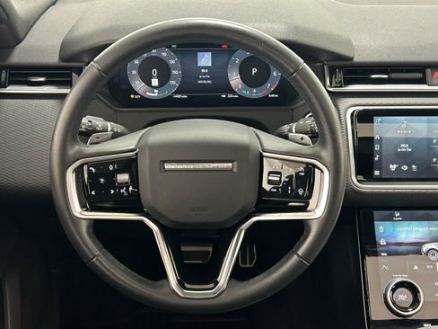 Used 2023 Land Rover Range Rover Velar R-Dynamic S image 12