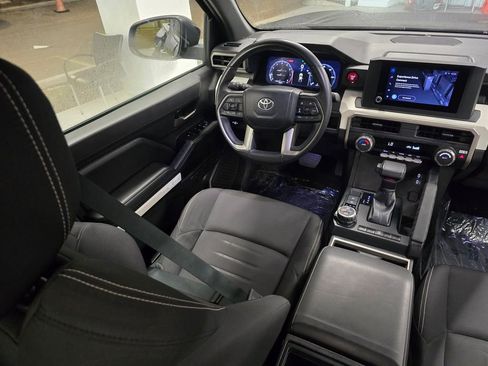 Used 2024 Toyota Tacoma TRD Off-Road AWD/4WD image 35
