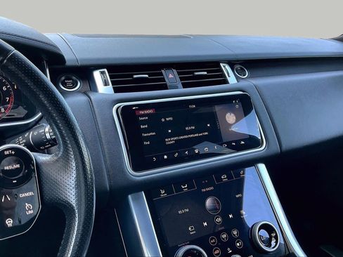 Used 2019 Land Rover Range Rover Sport HSE AWD/4WD image 7