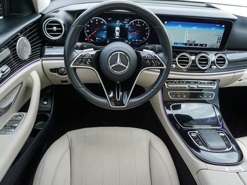 Used 2023 Mercedes-Benz E 450 4MATIC Sedan image 17