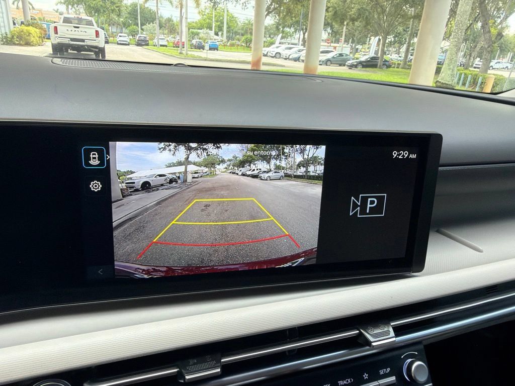 Used 2025 Hyundai Tucson SE FWD image 10