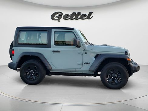 Used 2024 Jeep Wrangler Sport image 4