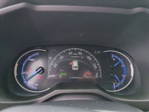 Certified 2024 Toyota RAV4 LE AWD/4WD image 12