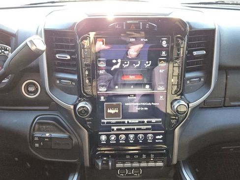 Used 2021 RAM 2500 Big Horn w/ Level 2 Equipment Group image 8