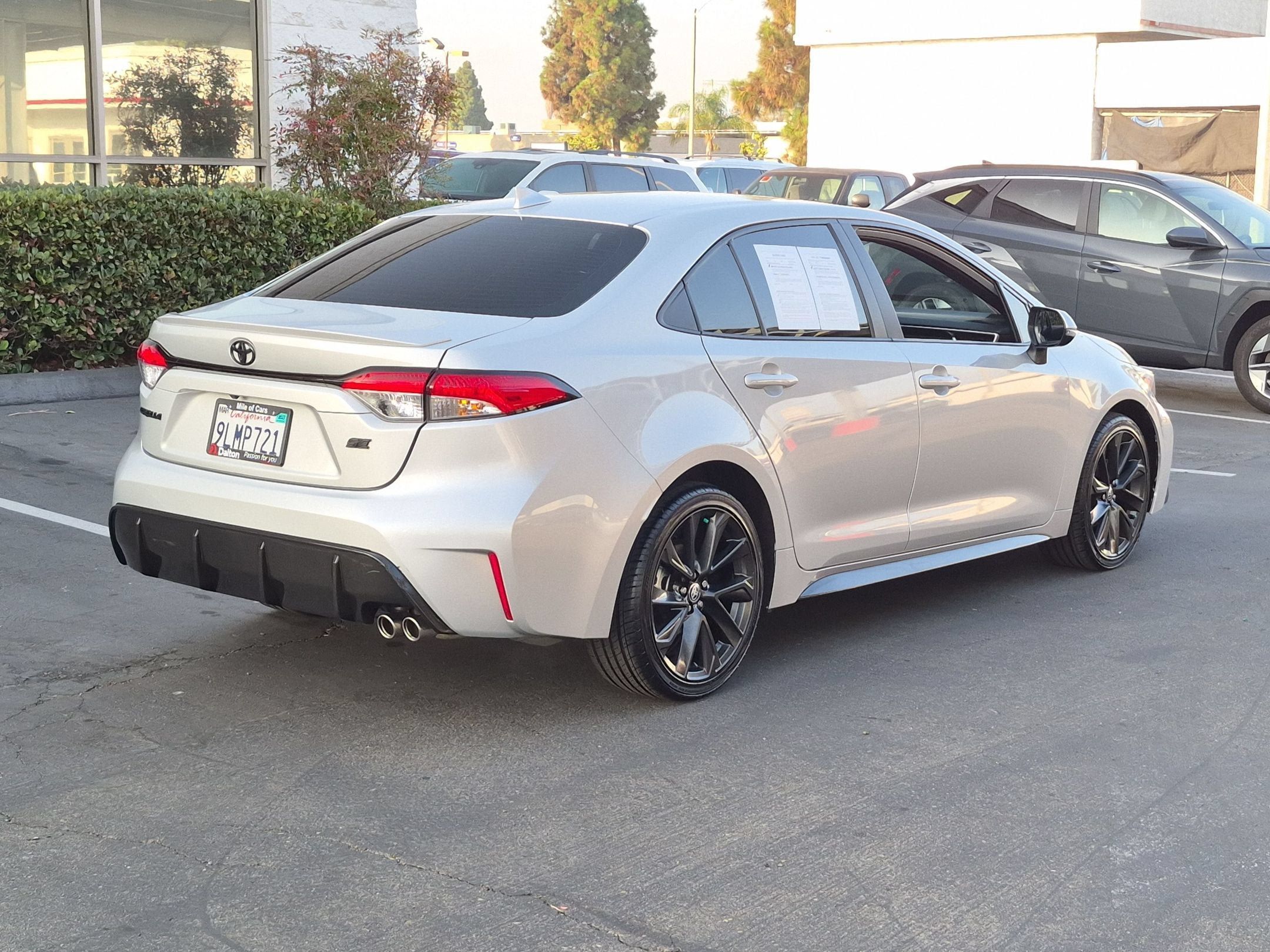 Used 2024 Toyota Corolla SE FWD image 8