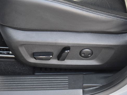 Used 2023 Nissan Rogue SL w/ SL Premium Package FWD image 27