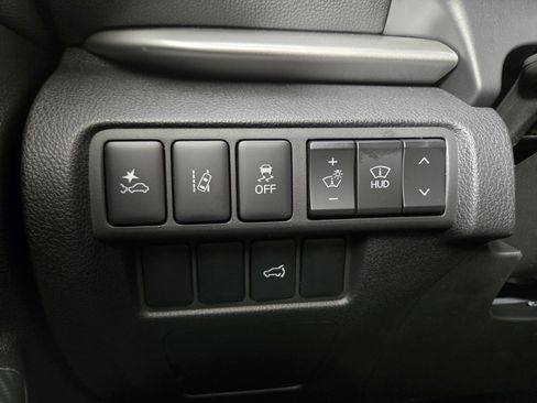 New 2026 Mitsubishi Eclipse Cross SEL image 24