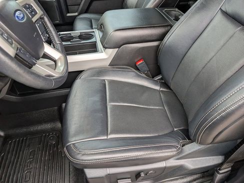 Used 2020 Ford F350 Lariat w/ Lariat Ultimate Package image 12