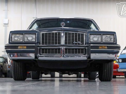 Used 1987 Pontiac Grand Prix LE image 6