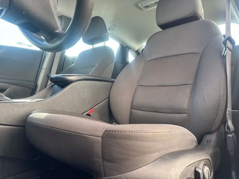 Used 2023 Chevrolet Malibu LT image 9