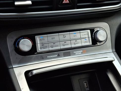 Used 2021 Hyundai Kona SEL FWD image 17