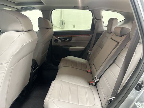 Used 2021 Honda CR-V Touring image 31