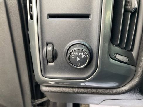 Used 2014 Chevrolet Silverado 1500 LT w/ LT Convenience Package RWD image 19