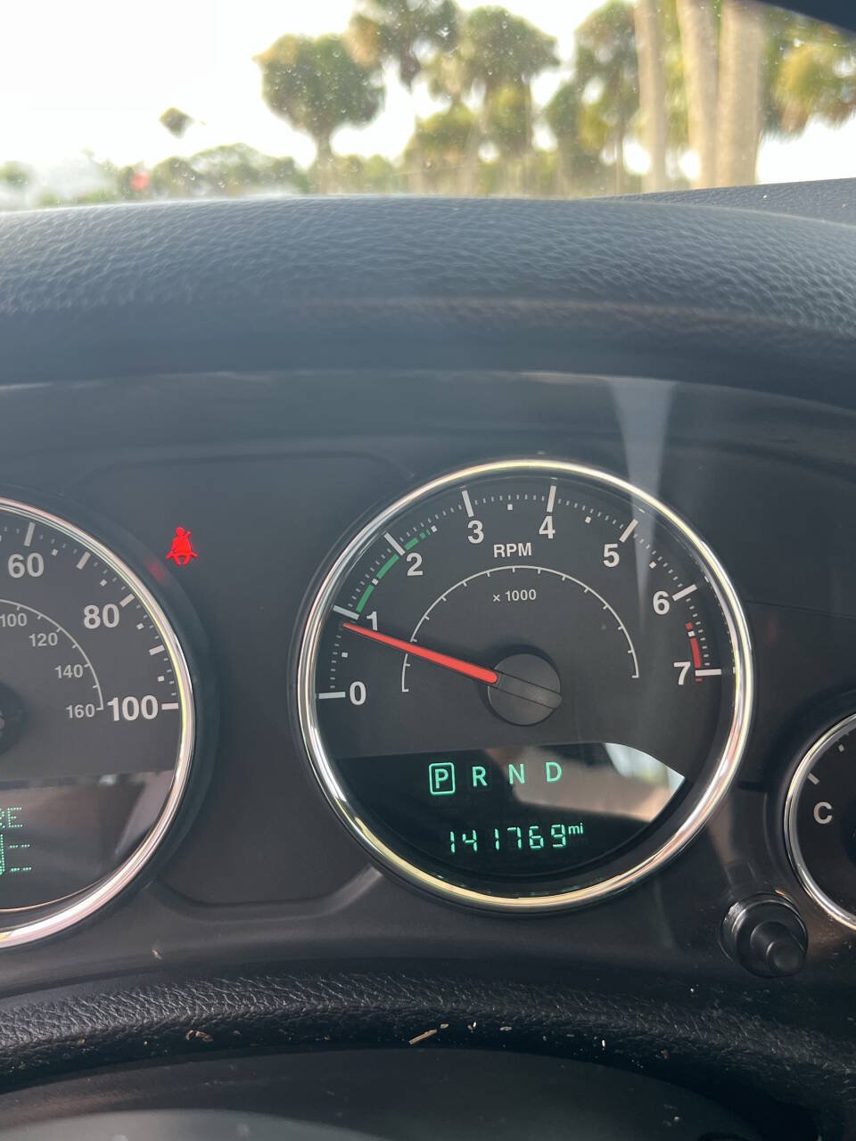 Used 2018 Jeep Wrangler Unlimited Sport w/ Connectivity Group AWD/4WD image 16