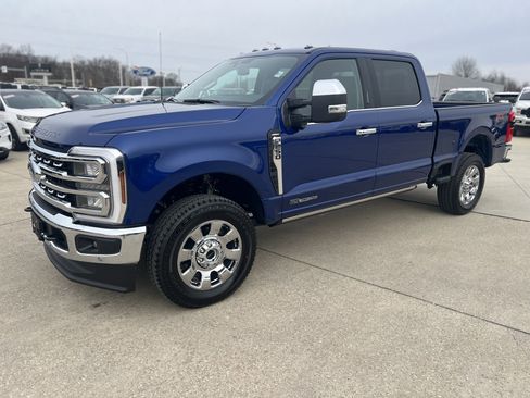 Used 2026 Ford F250 Lariat w/ Lariat Premium Package image 12