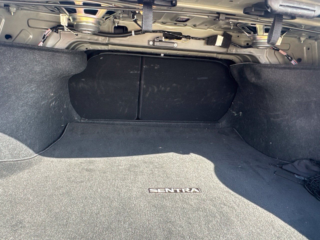 Used 2025 Nissan Sentra SV w/ Trunk Package FWD image 39