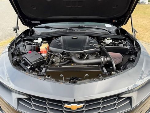 Used 2020 Chevrolet Camaro LT image 26