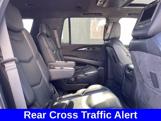 Used 2019 Cadillac Escalade Platinum AWD/4WD image 36