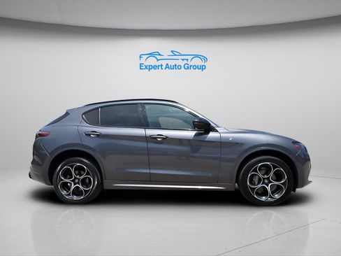 Used 2024 Alfa Romeo Stelvio Ti w/ Active Assist Plus Package AWD/4WD image 39