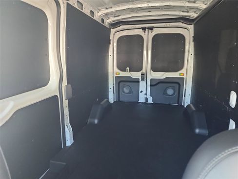 New 2026 Ford Transit 250 148 Medium Roof w/ Load Area Protection Package RWD image 13
