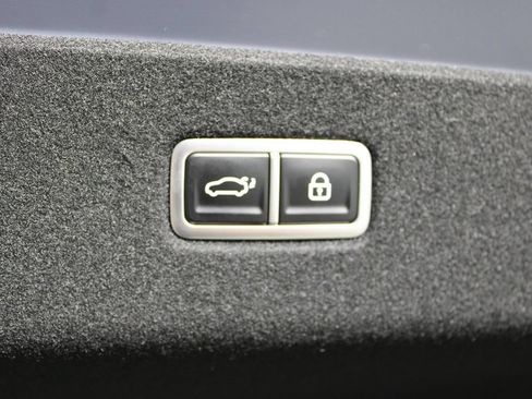 Used 2023 Hyundai Ioniq 6 SEL RWD image 24