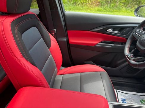 New 2026 Chevrolet Equinox EV RS AWD/4WD image 36