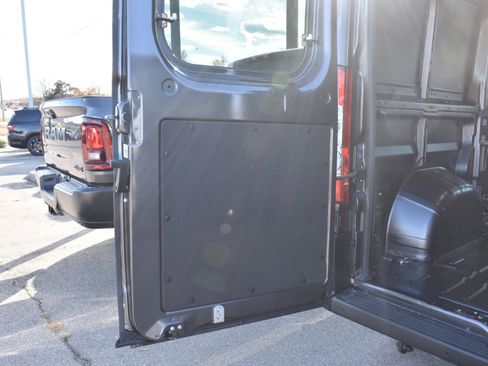 New 2026 RAM ProMaster 2500 w/ Advanced Safety Group FWD image 33