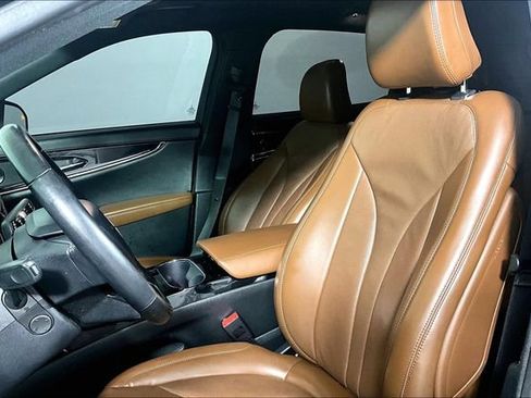 Used 2022 Lincoln Nautilus Reserve w/ Equipment Group 201A AWD/4WD image 25