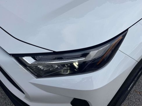 New 2025 Toyota RAV4 XLE image 9