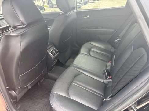 Used 2017 Kia Optima EX w/ Premium Package FWD image 5