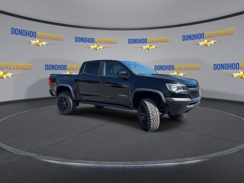 Used 2018 Chevrolet Colorado ZR2 w/ ZR2 Midnight Special Edition image 5