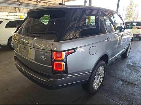Used 2021 Land Rover Range Rover HSE AWD/4WD image 6