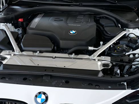 Used 2023 BMW 430i xDrive Convertible w/ M Sport Package AWD/4WD image 42