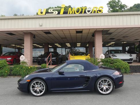 Used 2018 Porsche 718 Boxster RWD image 5