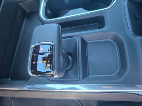 New 2026 GMC Sierra 1500 SLT w/ SLT Premium Package image 15