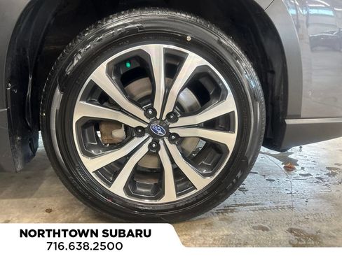 Used 2020 Subaru Forester Limited AWD/4WD image 31