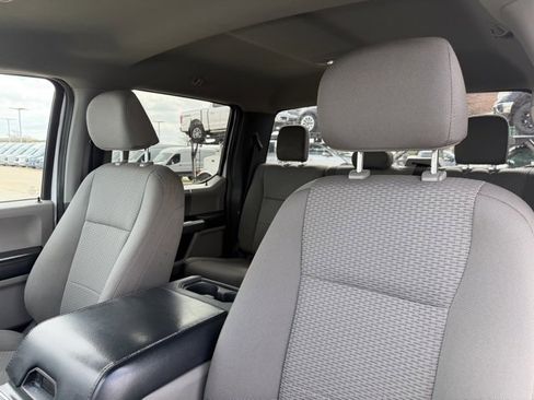 Used 2022 Ford F350 XLT w/ XLT Premium Package image 10