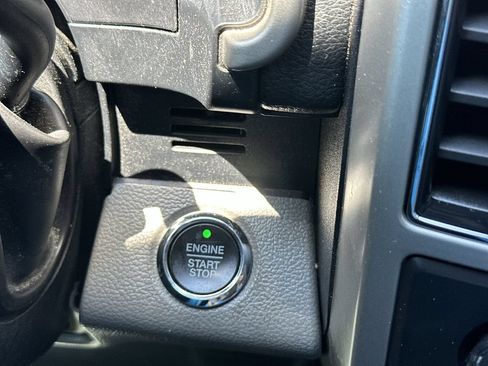 Used 2017 Ford F150 Lariat AWD/4WD image 17