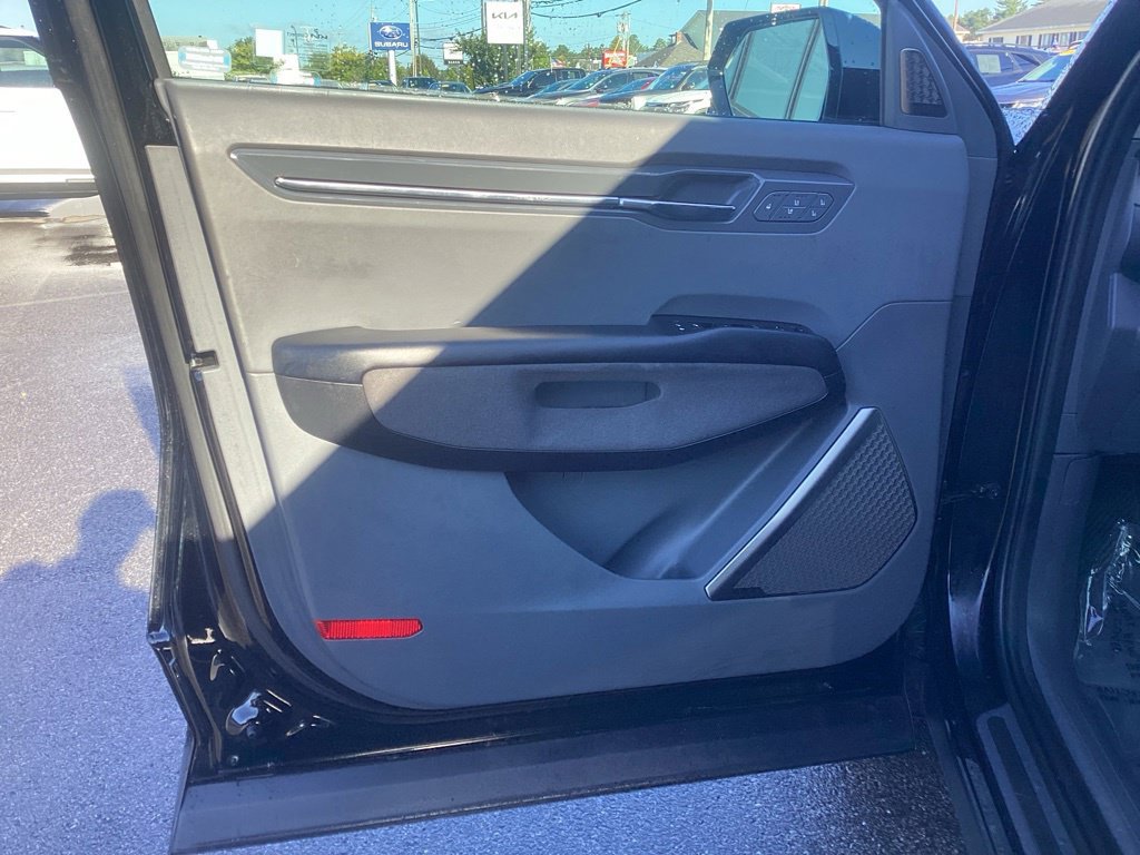 Used 2024 Kia EV9 Land AWD/4WD image 12