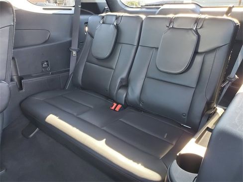 Certified 2022 Ford Explorer XLT w/ Equipment Group 202A image 27