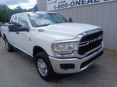 Used 2024 RAM 2500 Tradesman w/ Chrome Appearance Group