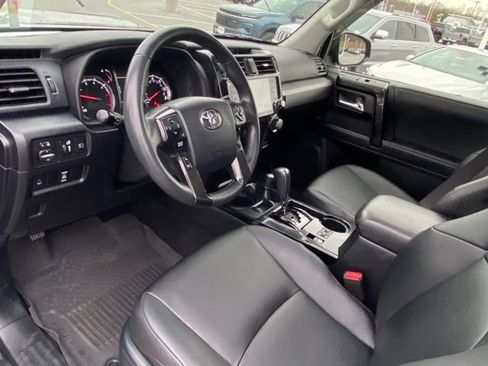 Used 2021 Toyota 4Runner Venture w/ Moonroof Package image 13