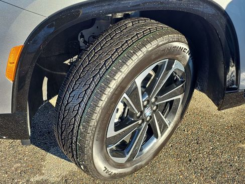 New 2026 Buick Enclave Sport Touring w/ Power Package FWD image 32