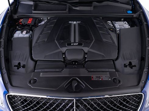 New 2025 Bentley Bentayga Extended Wheelbase image 45