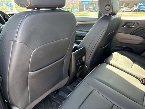 Certified 2024 GMC Canyon Denali image 31