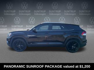 Used 2024 Volkswagen Atlas Cross Sport SE w/ Panoramic Sunroof Package AWD/4WD video 2