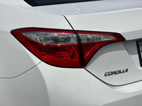 Used 2014 Toyota Corolla L FWD image 21