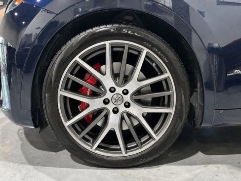 Used 2019 Maserati Levante S GranSport AWD/4WD image 10